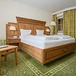 Vier Jahreszeiten Wellnessresort Achensee Hotel