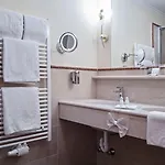 Vier Jahreszeiten Wellnessresort Achensee Hotel 4*