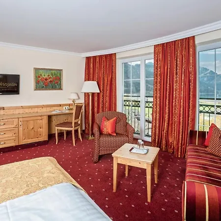Vier Jahreszeiten Wellnessresort Achensee 4*
