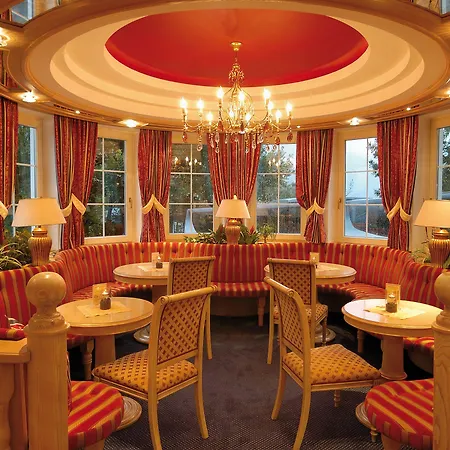 Vier Jahreszeiten Wellnessresort Achensee 4*