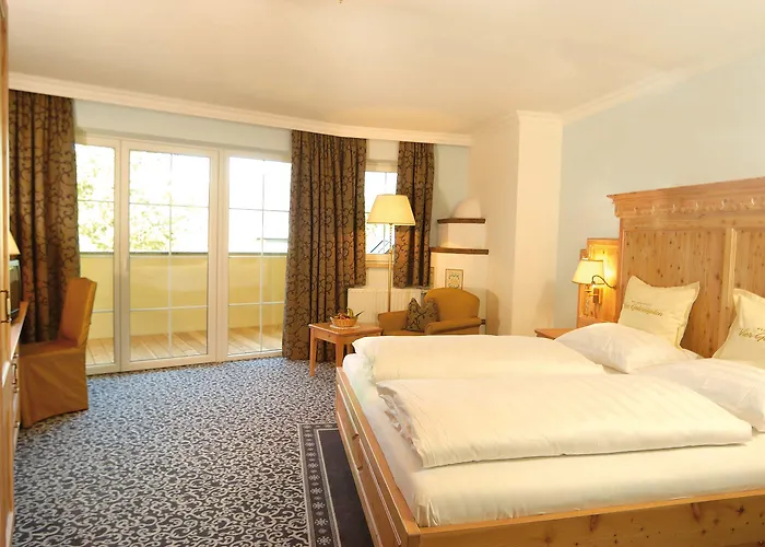 Vier Jahreszeiten Wellnessresort Achensee Maurach (Achensee)