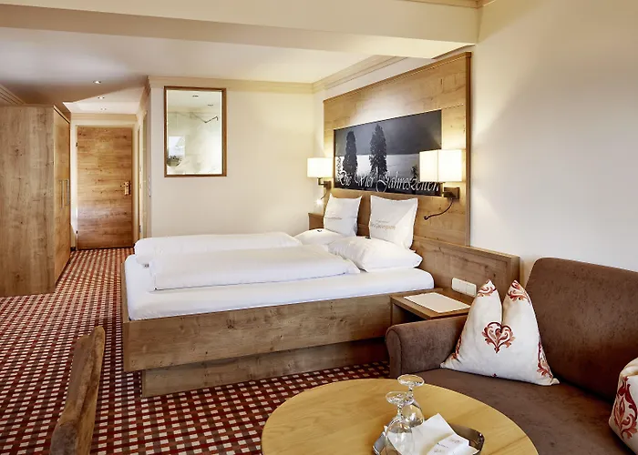 Vier Jahreszeiten Wellnessresort Achensee Otel