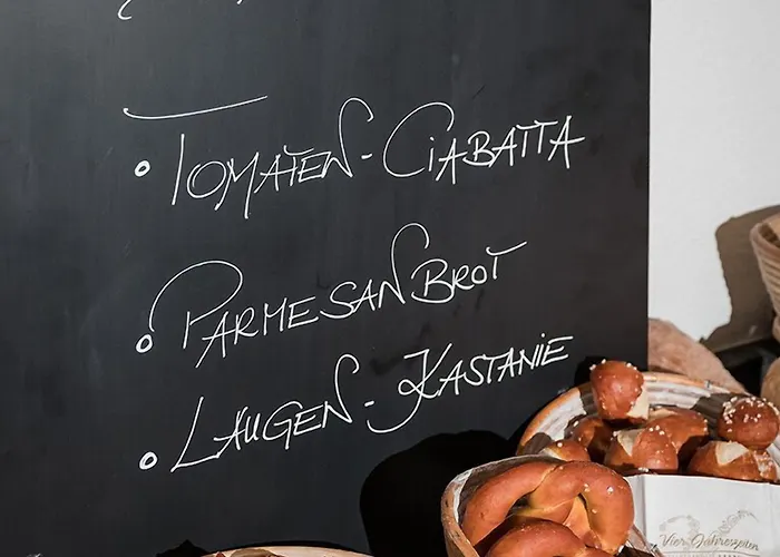 Otel Vier Jahreszeiten Wellnessresort Achensee 4*