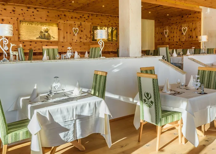 Vier Jahreszeiten Wellnessresort Achensee