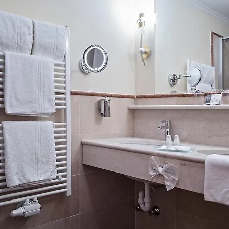 Hotel Vier Jahreszeiten Wellnessresort Achensee 4*