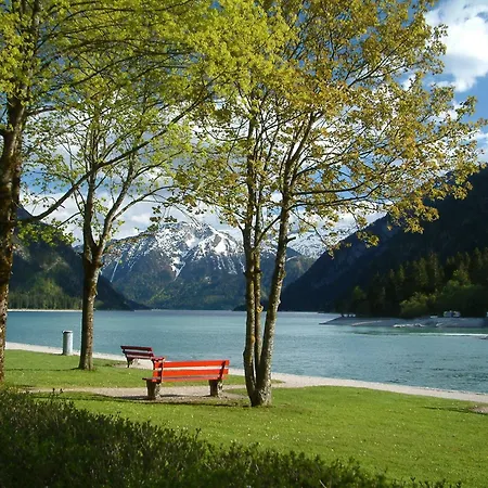 Vier Jahreszeiten Wellnessresort Achensee Szálloda 4*