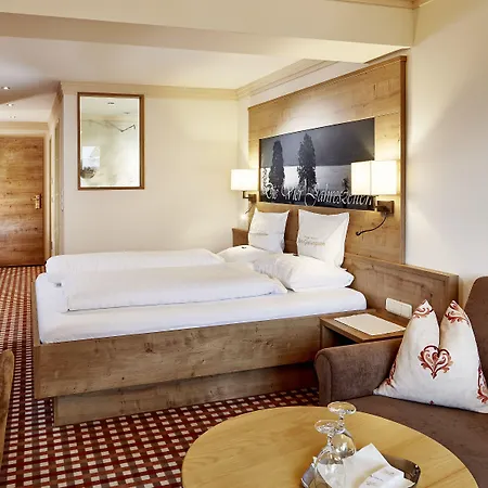 Vier Jahreszeiten Wellnessresort Achensee Szálloda